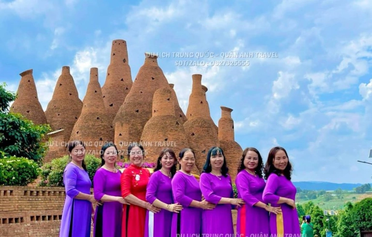 Khai Viễn – Bình Biên – Kiến Thủy – Mông Tự (3N2D)
