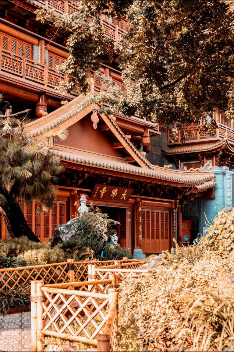QUẢNG CHÂU – THÂM QUYẾN – CHU HẢI