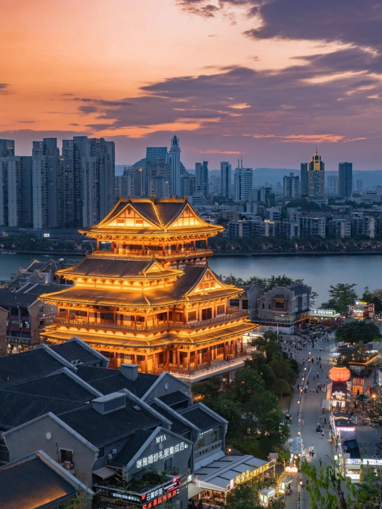 Đông Hưng – Thành phố Bắc Hải – Liễu Châu – Nam Ninh (4N3D)